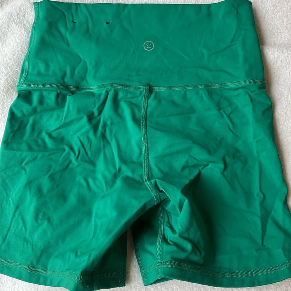 NWOT Gilly Hicks Energize Shorts Bundle - Picture 3 of 6